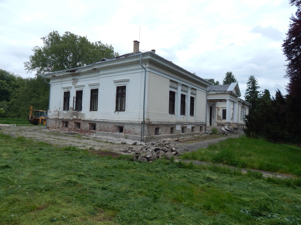 Bontás